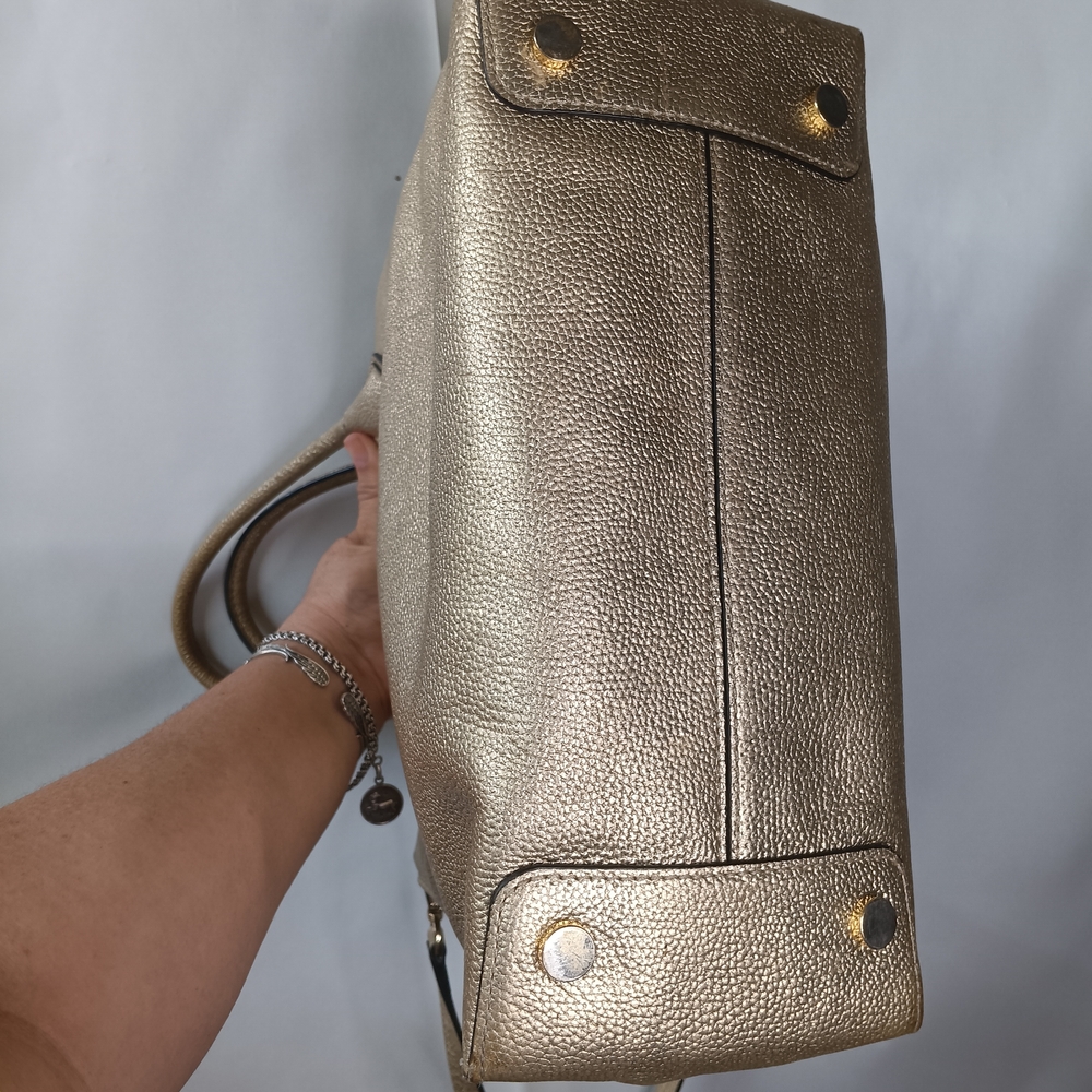 Michael Kors Gold Leather Tote Bag - Picture 5 of 16